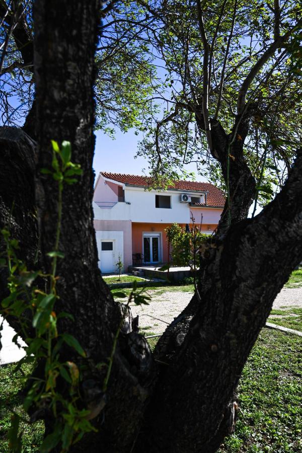 Holiday Home Donji Lepuri Lisicici Екстер'єр фото