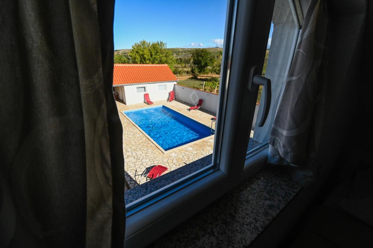 Holiday Home Donji Lepuri Lisicici Екстер'єр фото