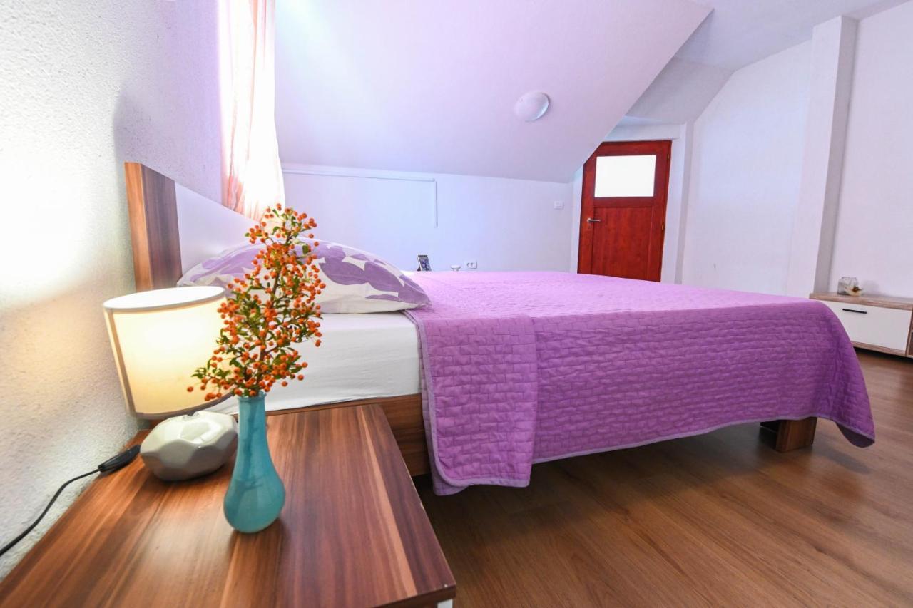 Holiday Home Donji Lepuri Lisicici Екстер'єр фото