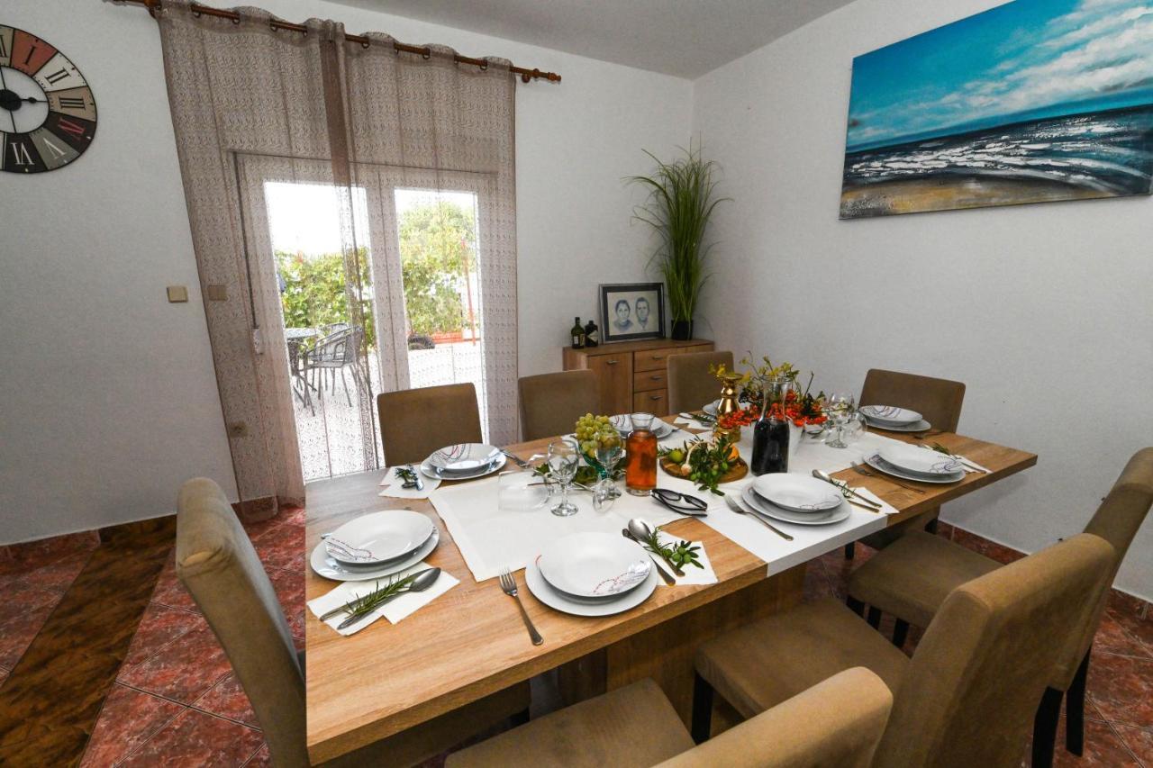 Holiday Home Donji Lepuri Lisicici Екстер'єр фото