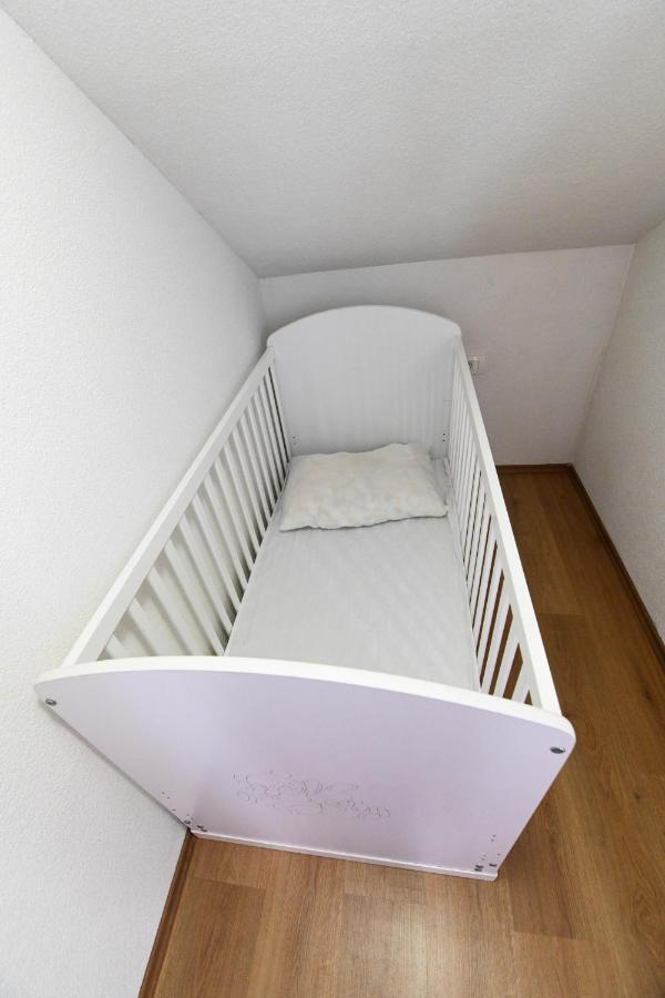 Holiday Home Donji Lepuri Lisicici Екстер'єр фото